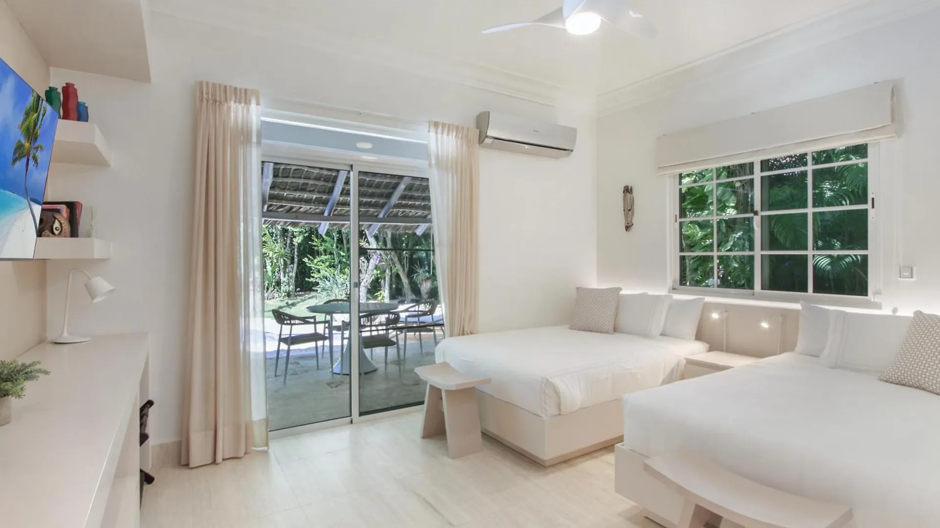 5-Bedroom Pool Villa For Up To 10 People In Puntacana Resort & Club بونتا كانا جمهورية الدومينيكان